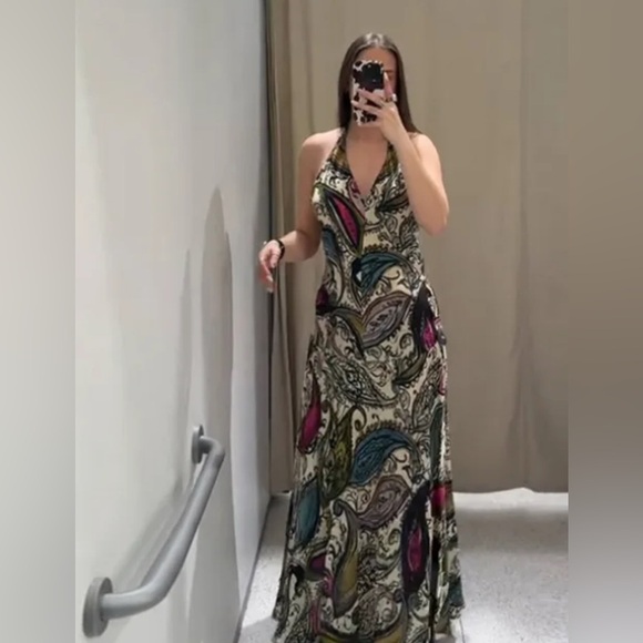 🔥🔥Zara ZW collection printed halter dress - Picture 3 of 12
